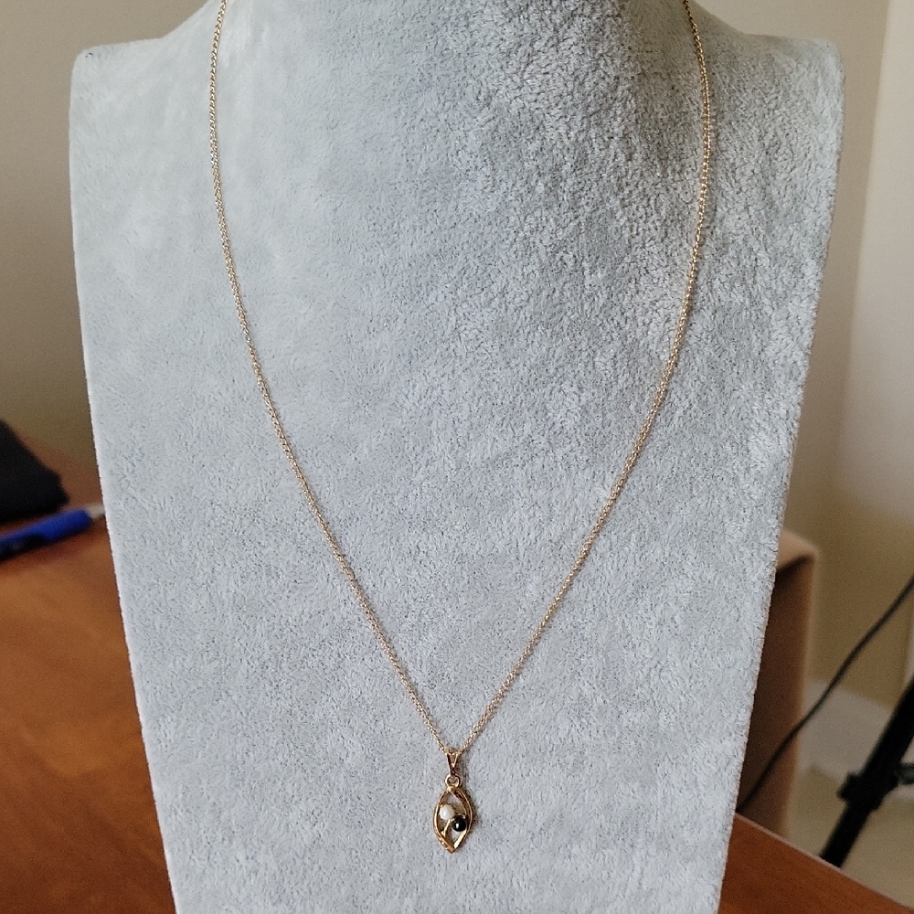 Lovely 12KPG Pearl-Accented Pendant With Matching 12KPG Necklace